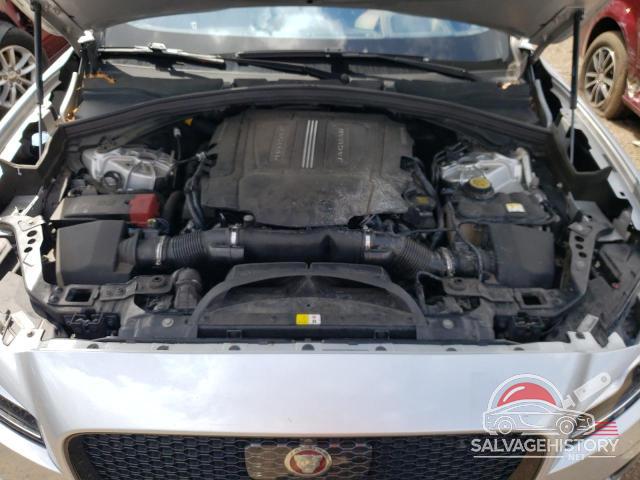 SADCL2BV4HA896645 2017 JAGUAR F-PACE photo no. 12