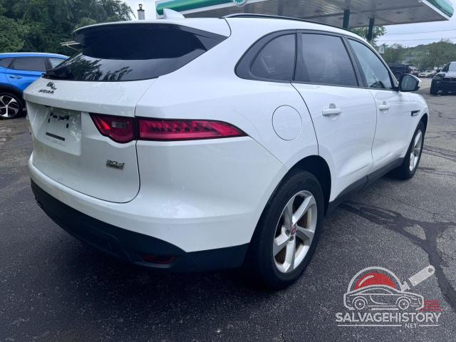 SADCJ2FN5JA260760 2018 JAGUAR F-PACE photo no. 4