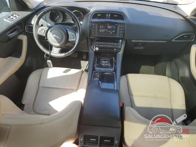 SADCJ2FX5JA254880 2018 JAGUAR F-PACE photo no. 8