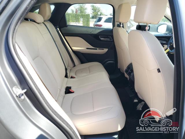 SADCJ2FN9KA391191 2019 JAGUAR F-PACE photo no. 11
