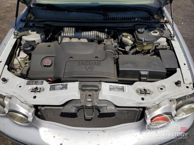 SAJEA51C52WC17556 2002 JAGUAR X-TYPE photo no. 11