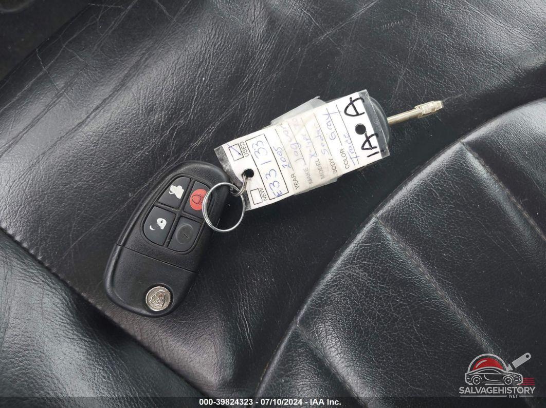SAJWA51C45WE33133 2005 JAGUAR X-TYPE photo no. 11