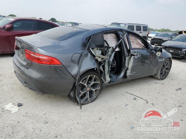 SAJAF4BV1HA945159 2017 JAGUAR XE photo no. 3