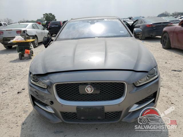 SAJAF4BV1HA945159 2017 JAGUAR XE photo no. 5