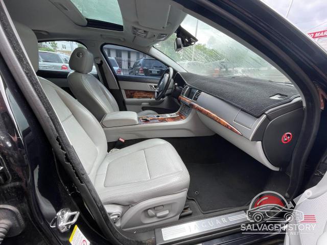 SAJWA0GB3BLR89932 2011 JAGUAR XF photo no. 5