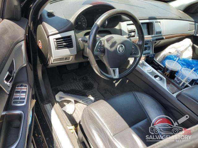 SAJWJ0EFXD8S86033 2013 JAGUAR XF photo no. 8