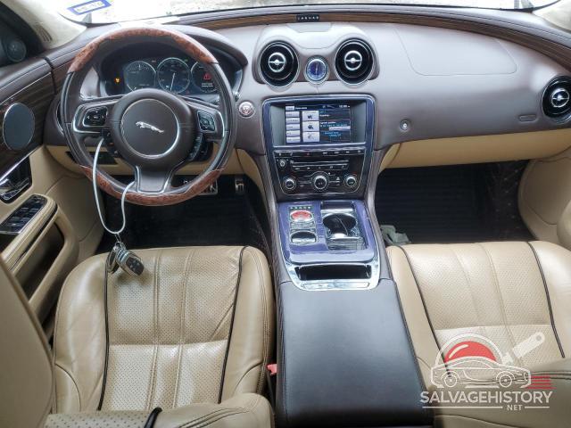 SAJWA2GB0CLV34176 2012 JAGUAR XJ photo no. 8