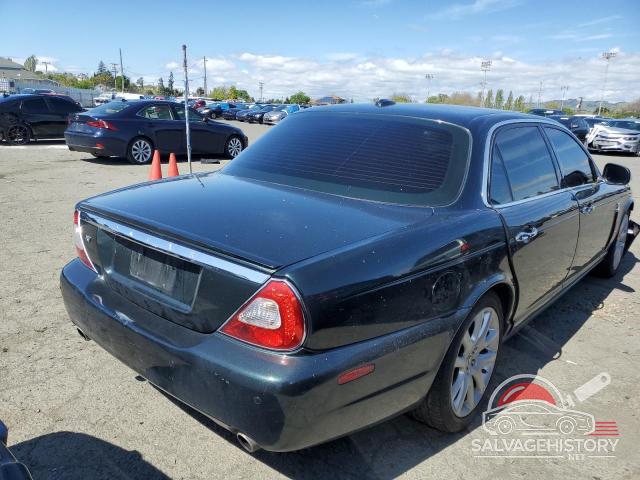 SAJWA79B98SH19336 2008 JAGUAR XJ8 photo no. 3