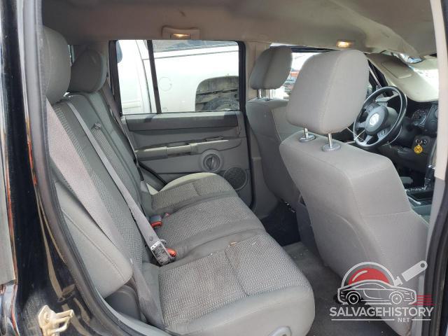 1J8HG48K37C612478 2007 JEEP COMMANDER photo no. 11
