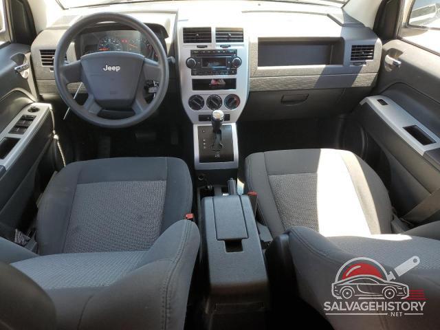 1J8FF47WX8D584320 2008 JEEP COMPASS photo no. 8