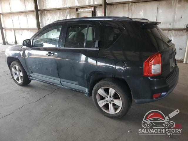 1J4NF1FB5BD161548 2011 JEEP COMPASS photo no. 2