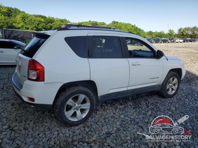1J4NF5FBXBD275326 2011 JEEP COMPASS photo no. 3