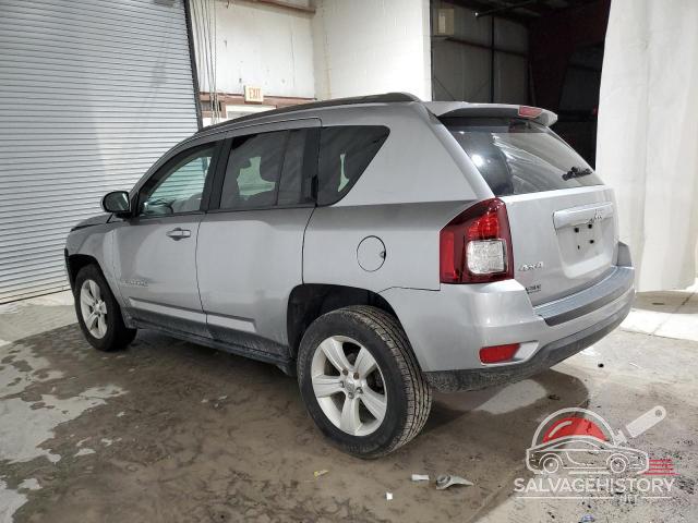 1C4NJDEB6ED820572 2014 JEEP COMPASS photo no. 2