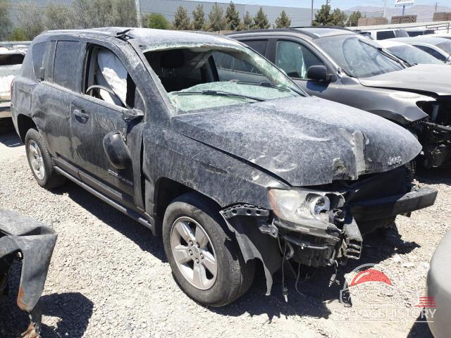 1C4NJCBA8FD438616 2015 JEEP COMPASS photo no. 4