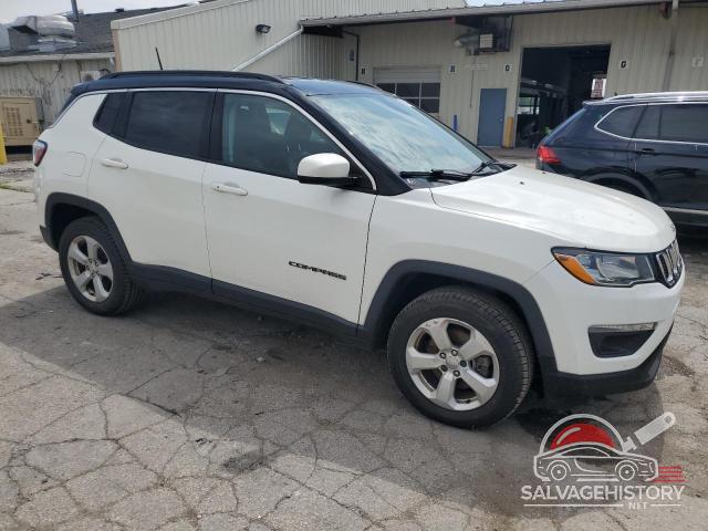 3C4NJDBB5JT239394 2018 JEEP COMPASS photo no. 4
