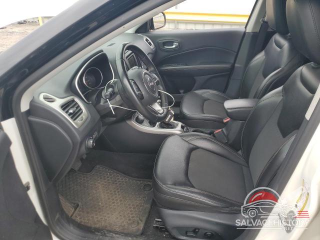 3C4NJDBB5JT239394 2018 JEEP COMPASS photo no. 7