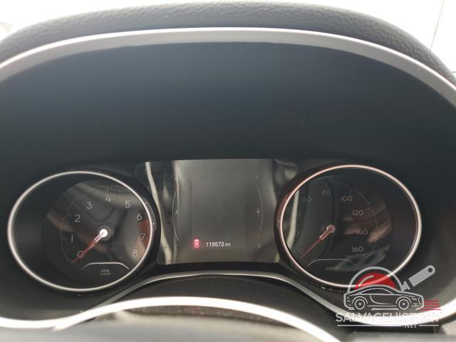 3C4NJDBB5JT239394 2018 JEEP COMPASS photo no. 9
