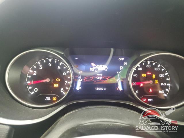 3C4NJDBB2LT149798 2020 JEEP COMPASS photo no. 9