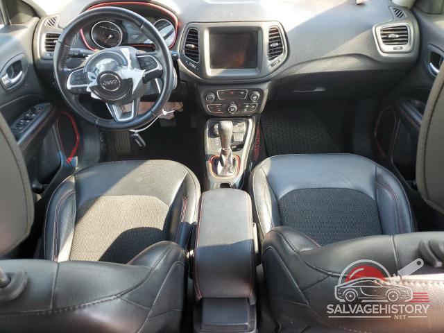 3C4NJDDB3LT189398 2020 JEEP COMPASS photo no. 8