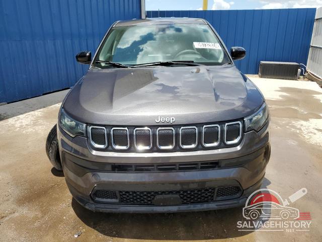 3C4NJDAB5NT214082 2022 JEEP COMPASS photo no. 5