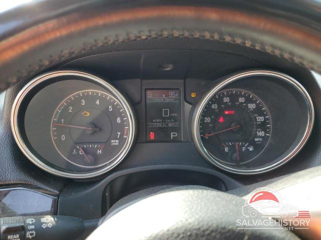 1C4RJFAG5CC345725 2012 JEEP GRAND CHER photo no. 9