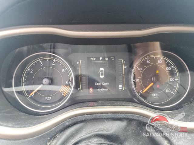 1C4PJMCBXFW702364 2015 JEEP GRAND CHER photo no. 9