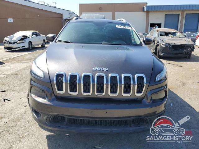 1C4PJLCB9GW272418 2016 JEEP GRAND CHER photo no. 5
