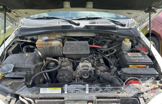 1J4GK48K02W310715 2002 JEEP LIBERTY photo no. 7