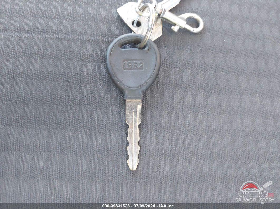 1J4GK48K12W139585 2002 JEEP LIBERTY photo no. 11