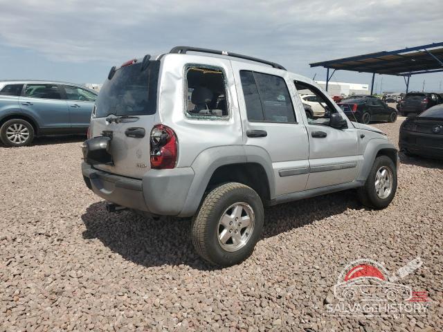 1J4GL48555W635369 2005 JEEP LIBERTY photo no. 3