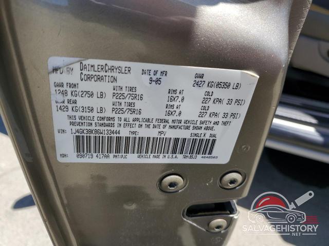 1J4GK38K86W133444 2006 JEEP LIBERTY photo no. 13