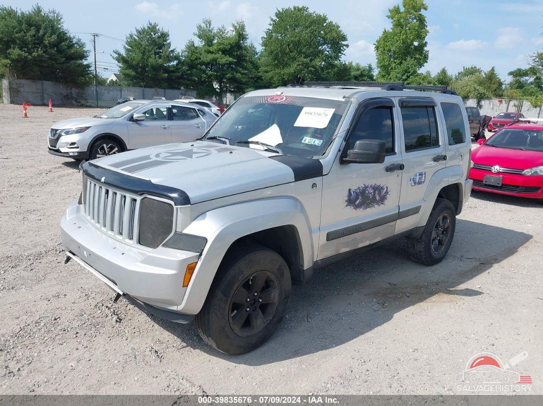 1J8GN28K48W261621 2008 JEEP LIBERTY photo no. 2