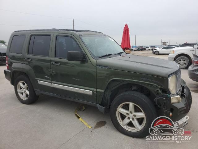1J8GN58K38W197640 2008 JEEP LIBERTY photo no. 4