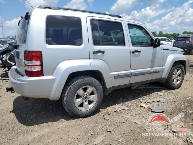 1J8GN28K49W542481 2009 JEEP LIBERTY photo no. 3