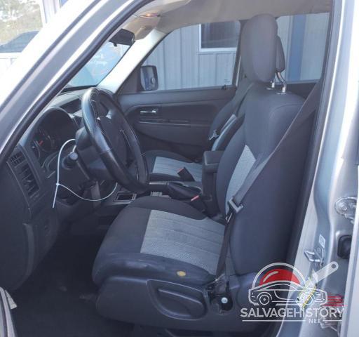 1J4PP2GK1AW110500 2010 JEEP LIBERTY photo no. 7