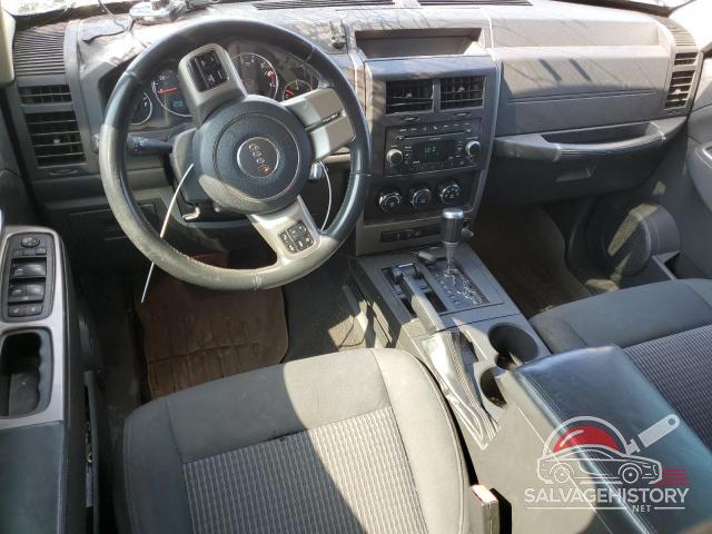 1J4PN3GKXBW523836 2011 JEEP LIBERTY photo no. 8