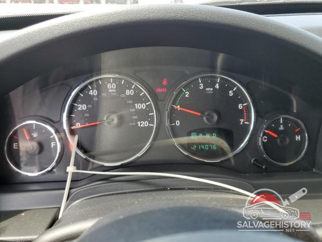 1C4PJMAK1CW151398 2012 JEEP LIBERTY photo no. 9