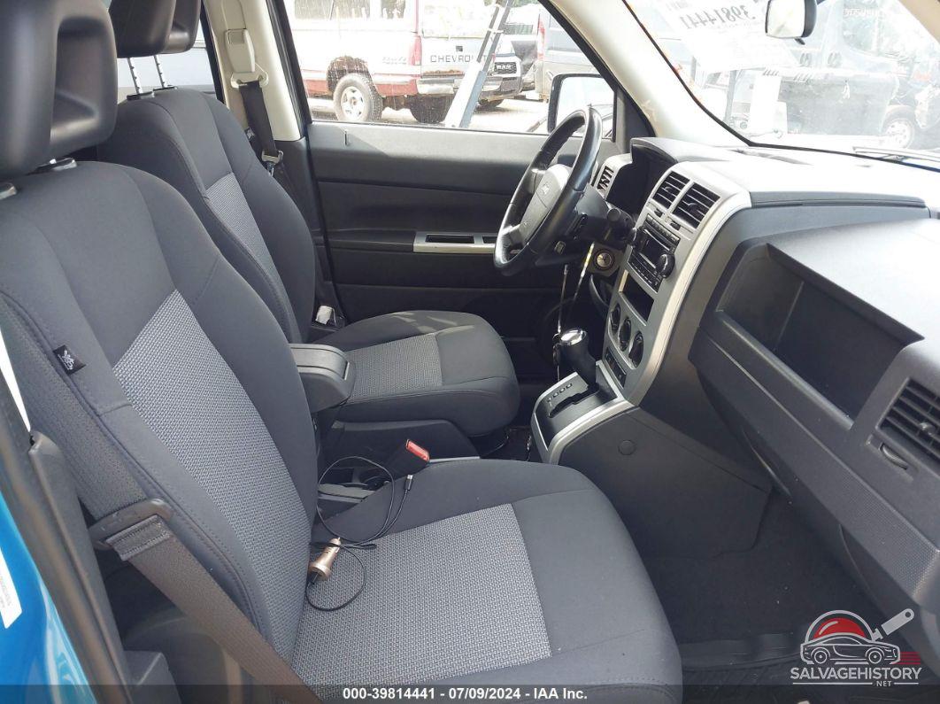 1J8FF28WX8D747616 2008 JEEP PATRIOT photo no. 5