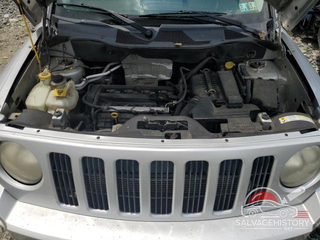 1J8FT28048D705429 2008 JEEP PATRIOT photo no. 12