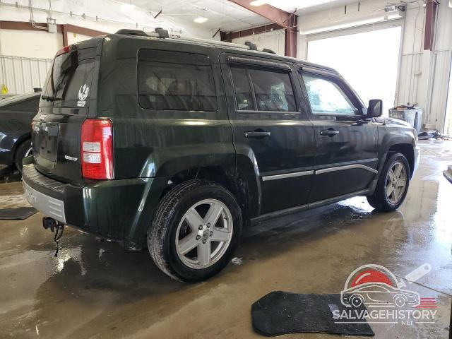 1J4NF4GB3AD675901 2010 JEEP PATRIOT photo no. 3