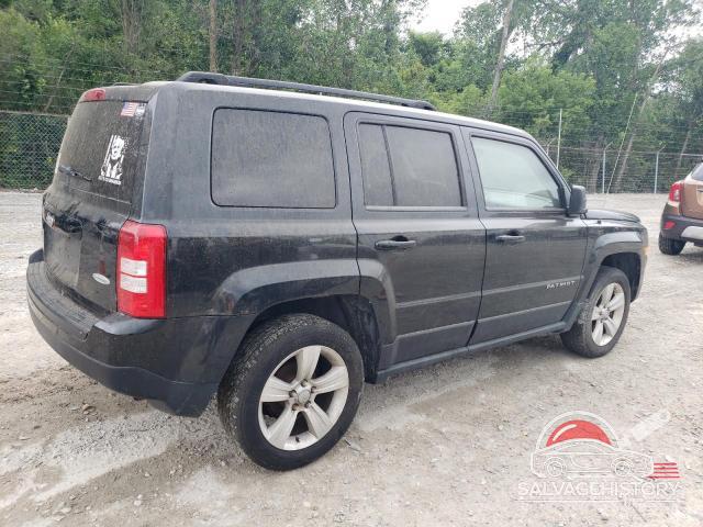 1J4NF1GB4BD164990 2011 JEEP PATRIOT photo no. 3