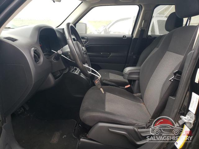 1J4NF1GB4BD164990 2011 JEEP PATRIOT photo no. 7