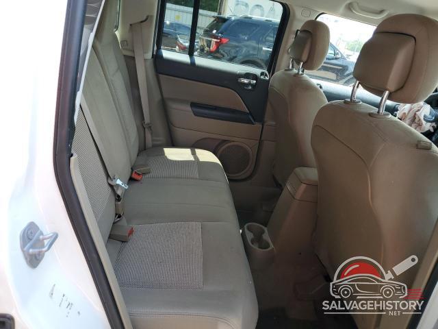 1C4NJPBB0FD304876 2015 JEEP PATRIOT photo no. 10