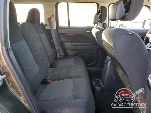 1C4NJRBB4GD598408 2016 JEEP PATRIOT photo no. 10