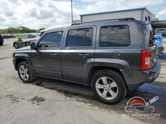 1C4NJPFA8HD209499 2017 JEEP PATRIOT photo no. 2