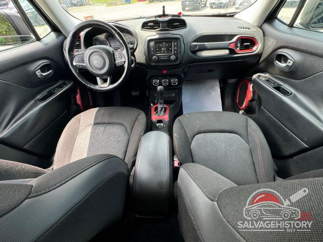 ZACCJBCT2GPD44591 2016 JEEP RENEGADE photo no. 9