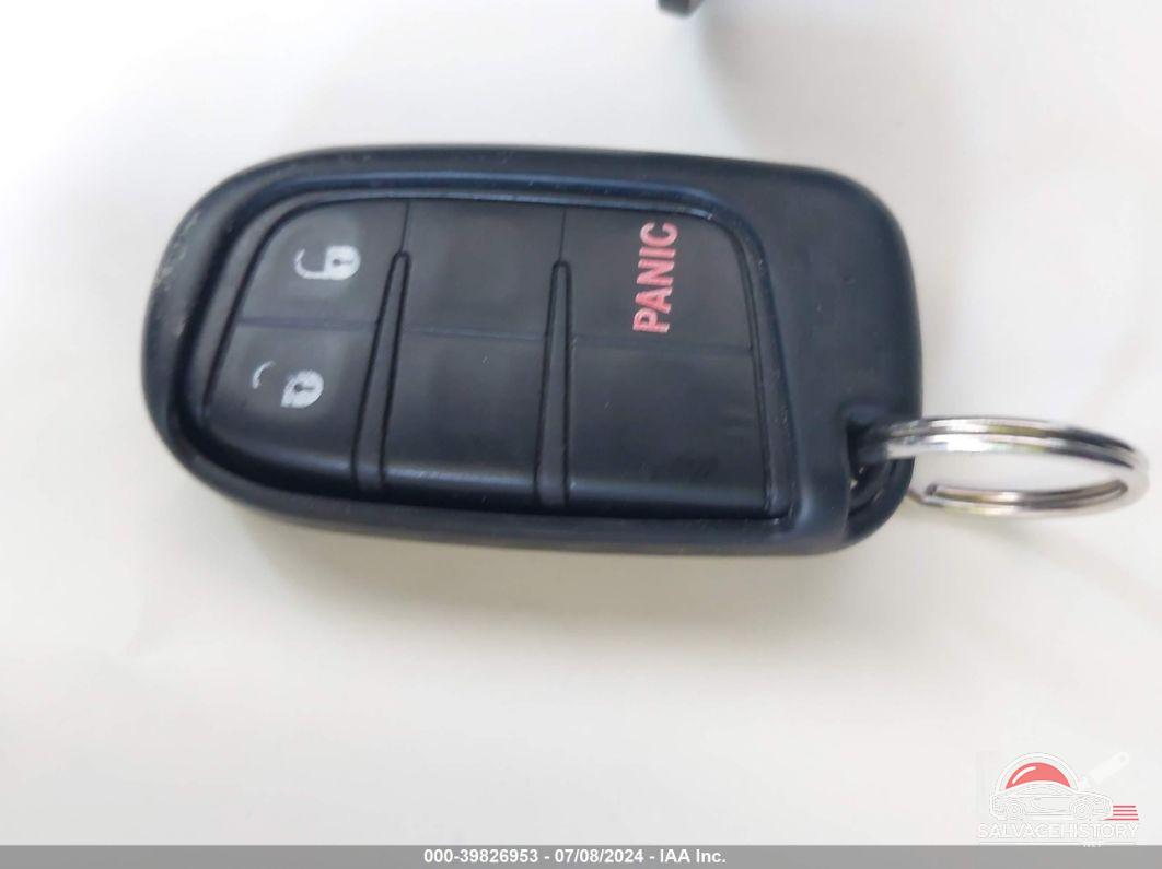 ZACCJBCT6GPC74576 2016 JEEP RENEGADE photo no. 11