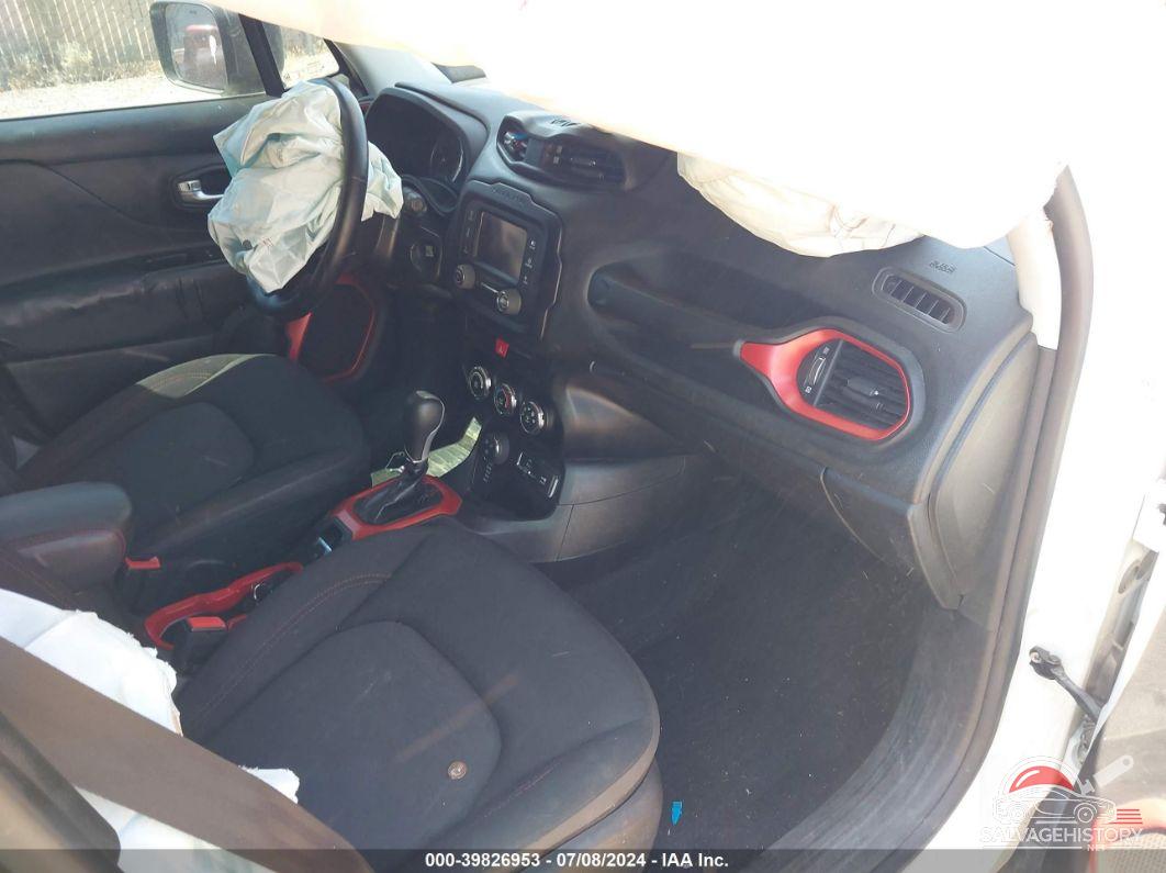 ZACCJBCT6GPC74576 2016 JEEP RENEGADE photo no. 5