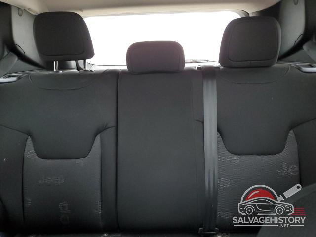 ZACCJABB3HPG33502 2017 JEEP RENEGADE photo no. 10