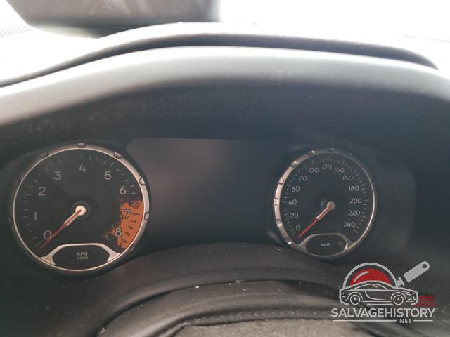 ZACCJBBB4JPH66751 2018 JEEP RENEGADE photo no. 9